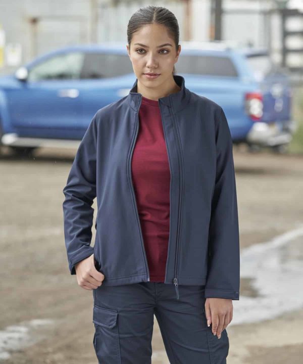 pro rtx rx500f ladies pro two layer softshell jacket lifestyle (3)