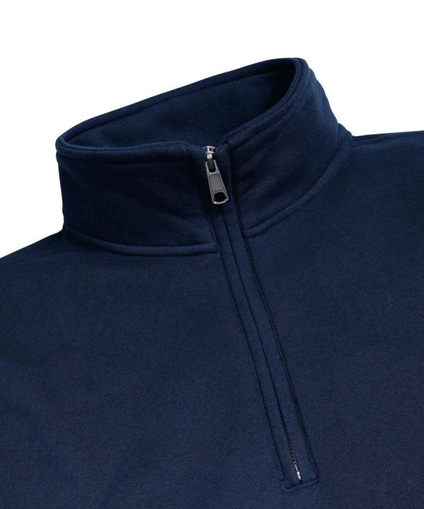 russell 270m authentic zip neck sweatshirt lifestyle (4)