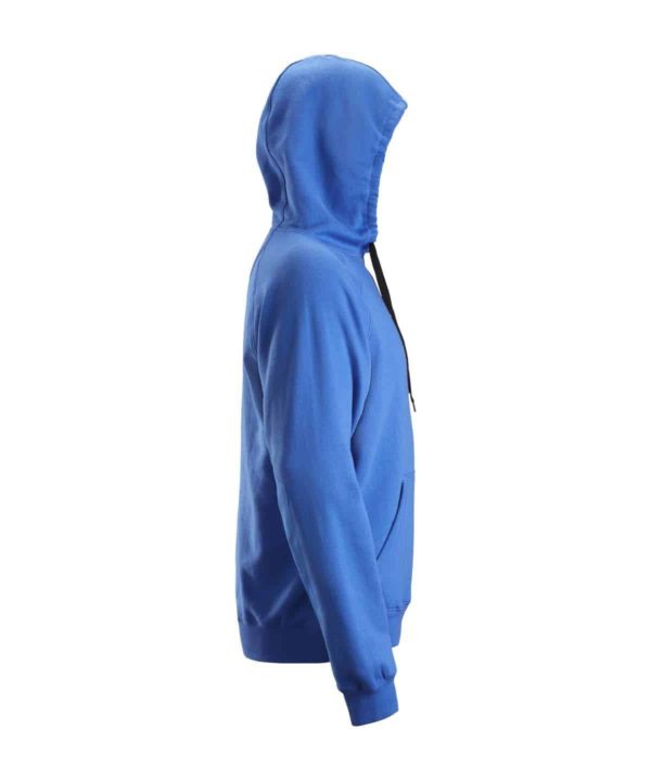 snickers 2800 classic hoodie lifestyle (3)