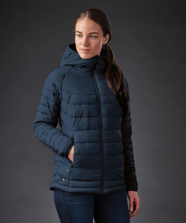 stormtech afp2w ladies stavanger thermal padded jacket lifestyle (1)