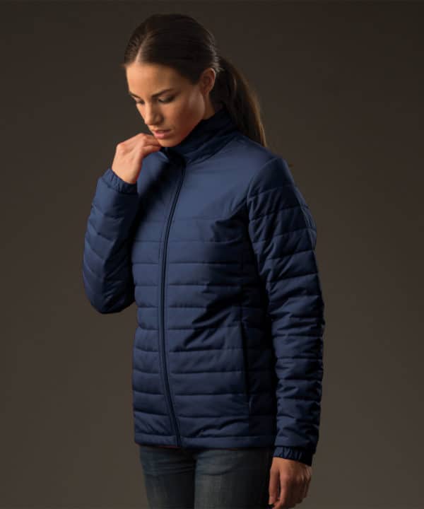 stormtech qx1w ladies nautilus quilted jacket lifestyle (1)
